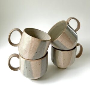 Tass "Värelus", hallikas-roosa